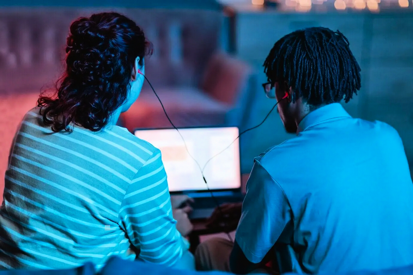 Ilustración que representa el camino completo hacia un reporting digitalizado para COOs